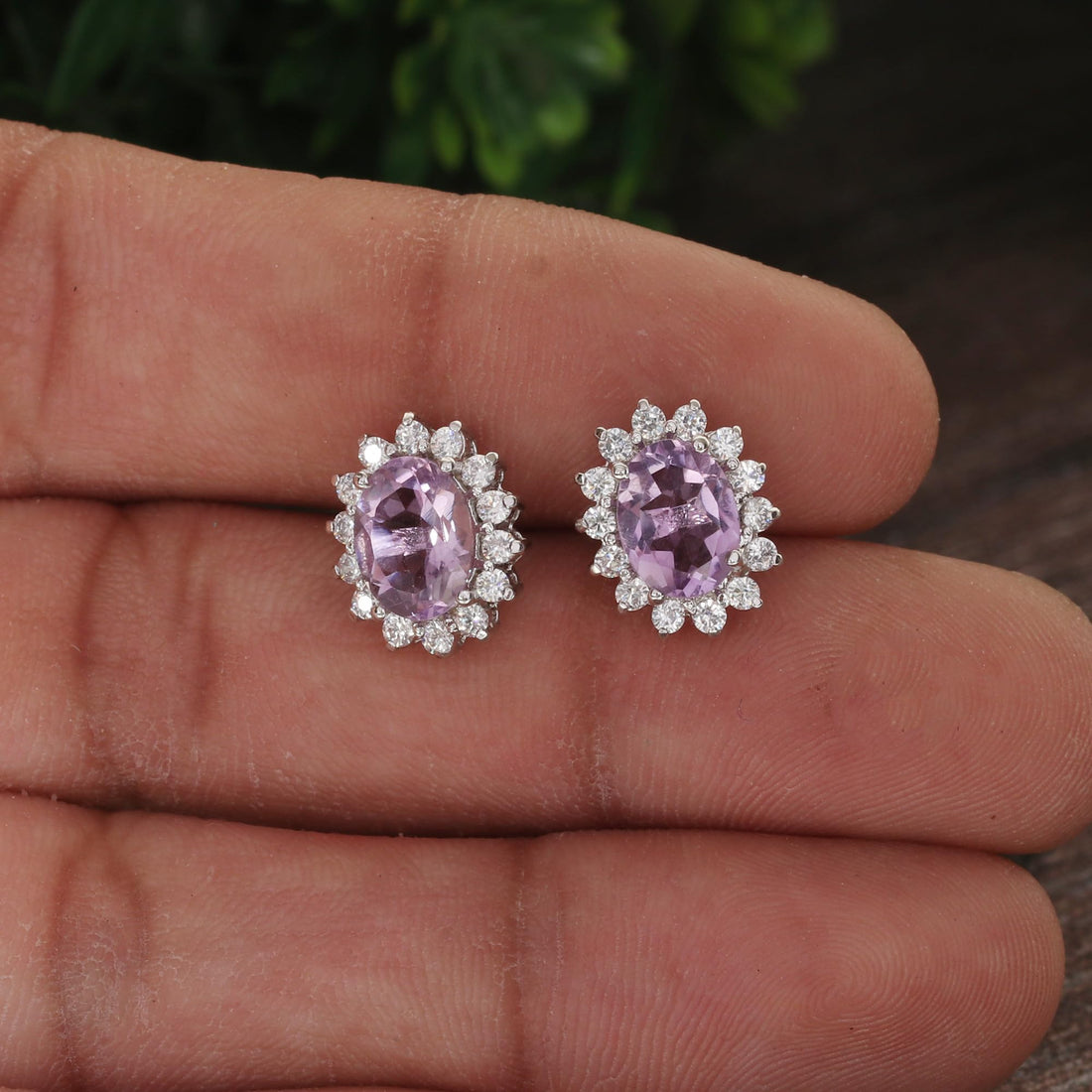 GEMHUB 925 Sterling Silver Gemstone Stud Earrings - Purple Amethyst 7.25 Ct