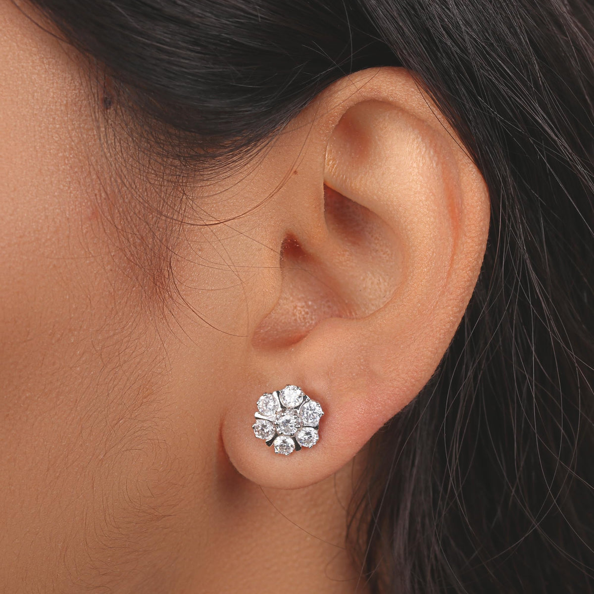 GEMHUB 925 Sterling Silver Gemstone Stud Earrings - White Zircon 6.30 Ct