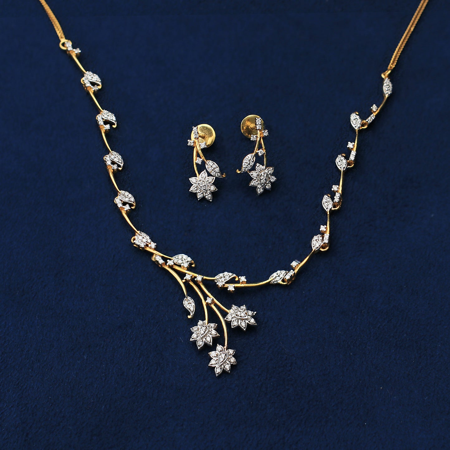 Golden Aurora Diamond Necklace Set