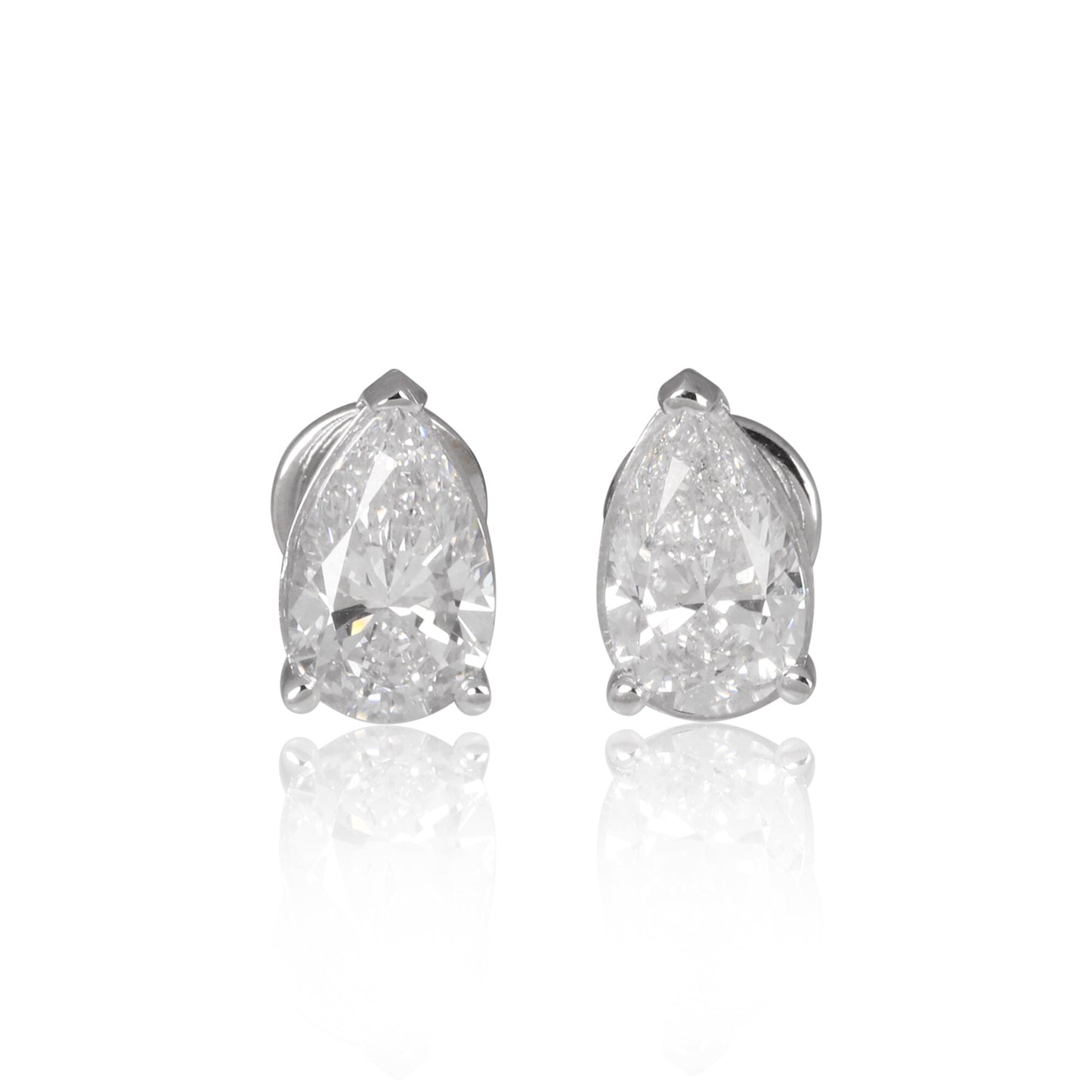 18K Lab Grown Diamond Round Stud Earrings – 5 Carat, BIS Hallmarked