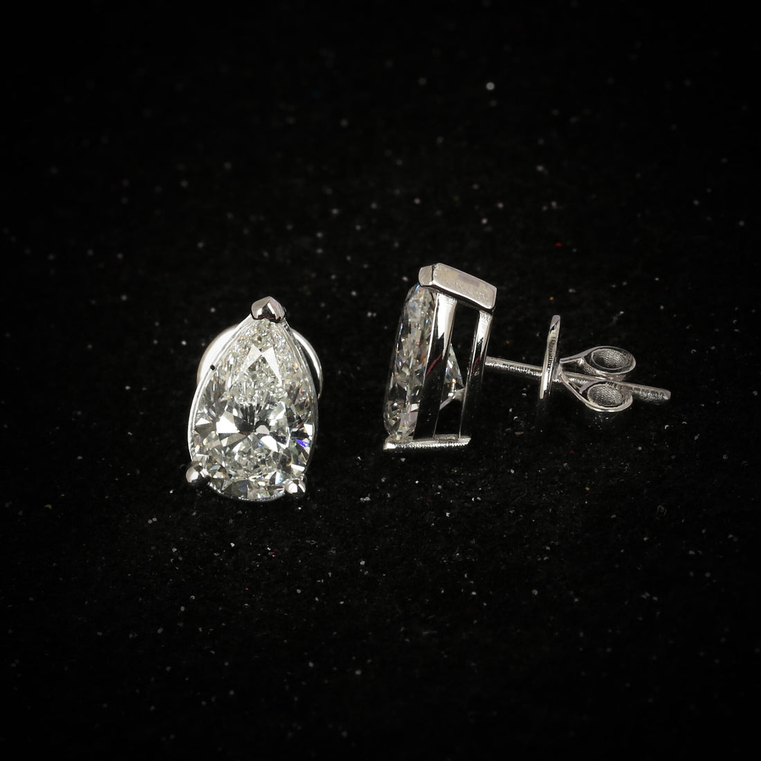 18K Lab Grown Diamond Round Stud Earrings – 5 Carat, BIS Hallmarked