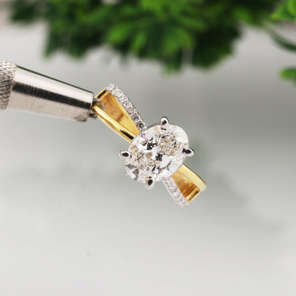 14K Lab Grown Diamond Oval Petite Halo Ring | IGI Certified