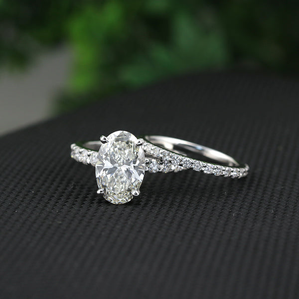 14K Lab Grown Diamond Oval Halo Ring | IGI Certified
