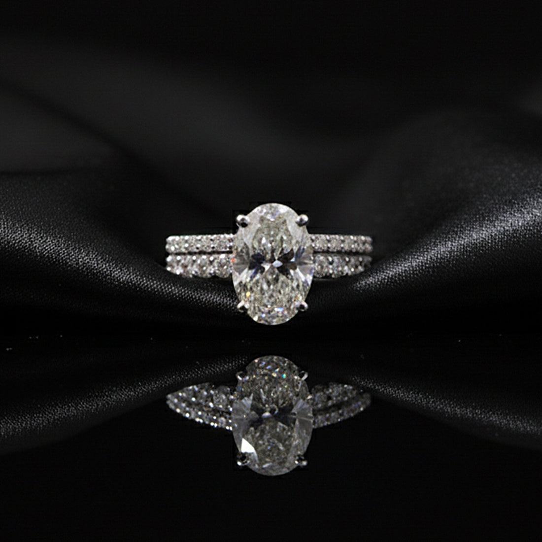 14K Lab Grown Diamond Oval Halo Ring | IGI Certified