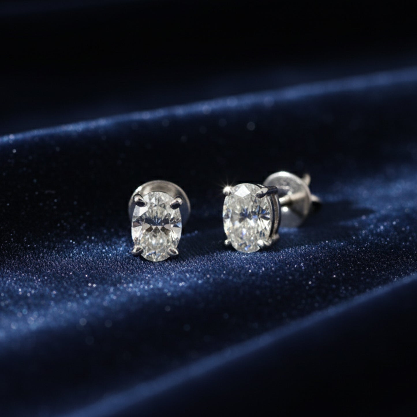 18K Lab Grown Diamond Oval Cut Stud Earrings