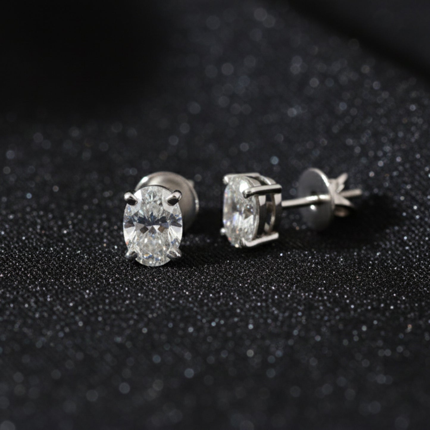 18K Lab Grown Diamond Oval Cut Stud Earrings