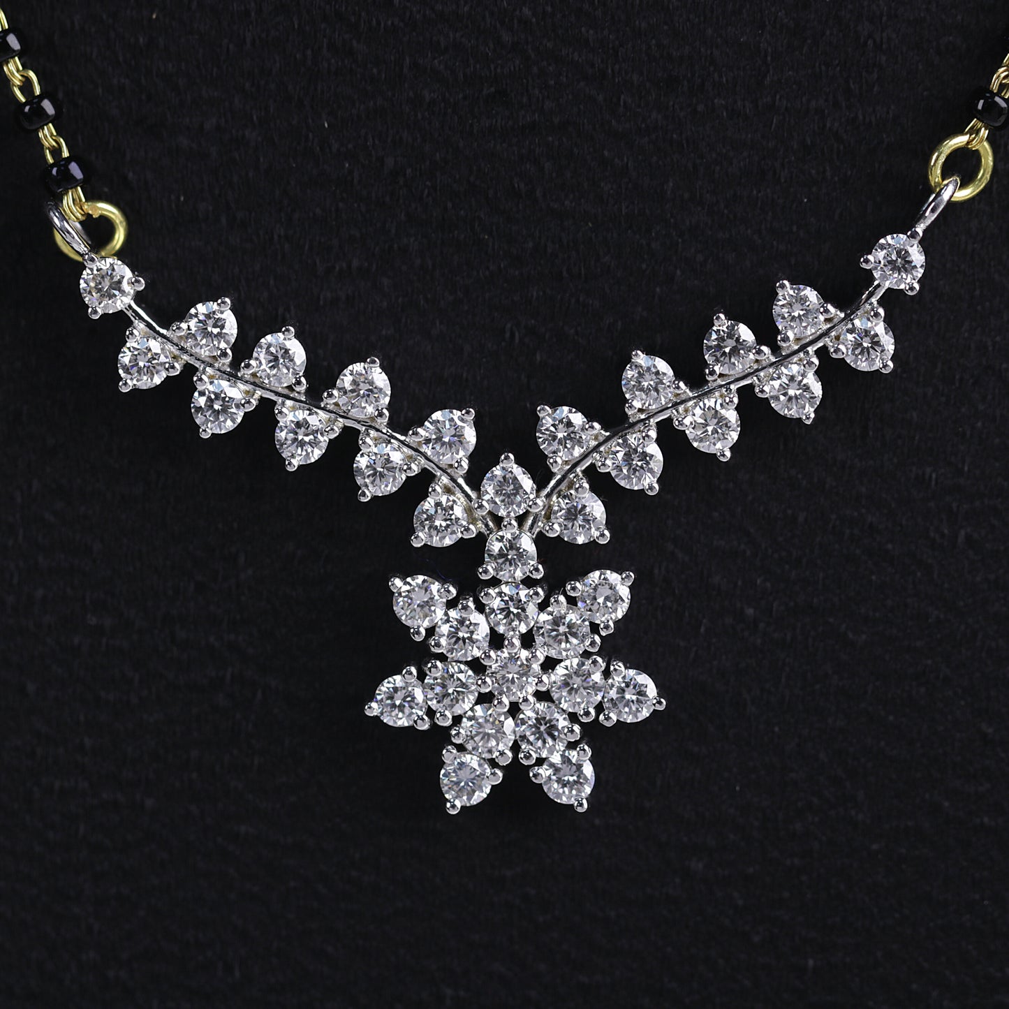14K/18K Lab Grown Diamond Cluster Pendant Necklace