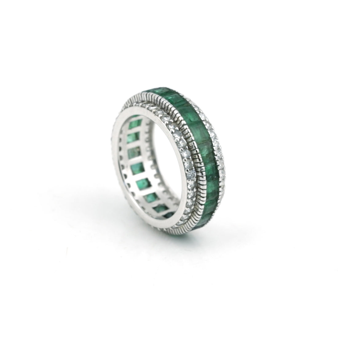 14K/18K Natural Emerald Round Cut Ring with Diamond Accents - BIS Hallmarked Gold