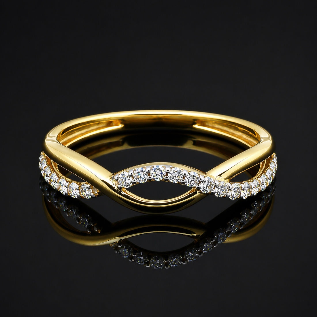 18K Lab Grown Diamond Round-Cut Halo Ring