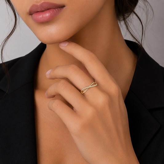 18K Lab Grown Diamond Round-Cut Halo Ring