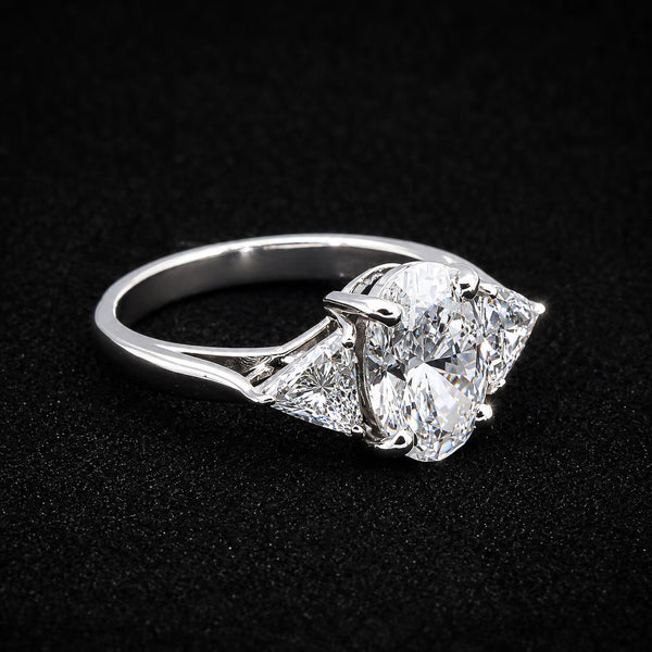 18K Lab Grown Diamond Oval Halo Ring (0.67 ct tw) - BIS Hallmarked Gold