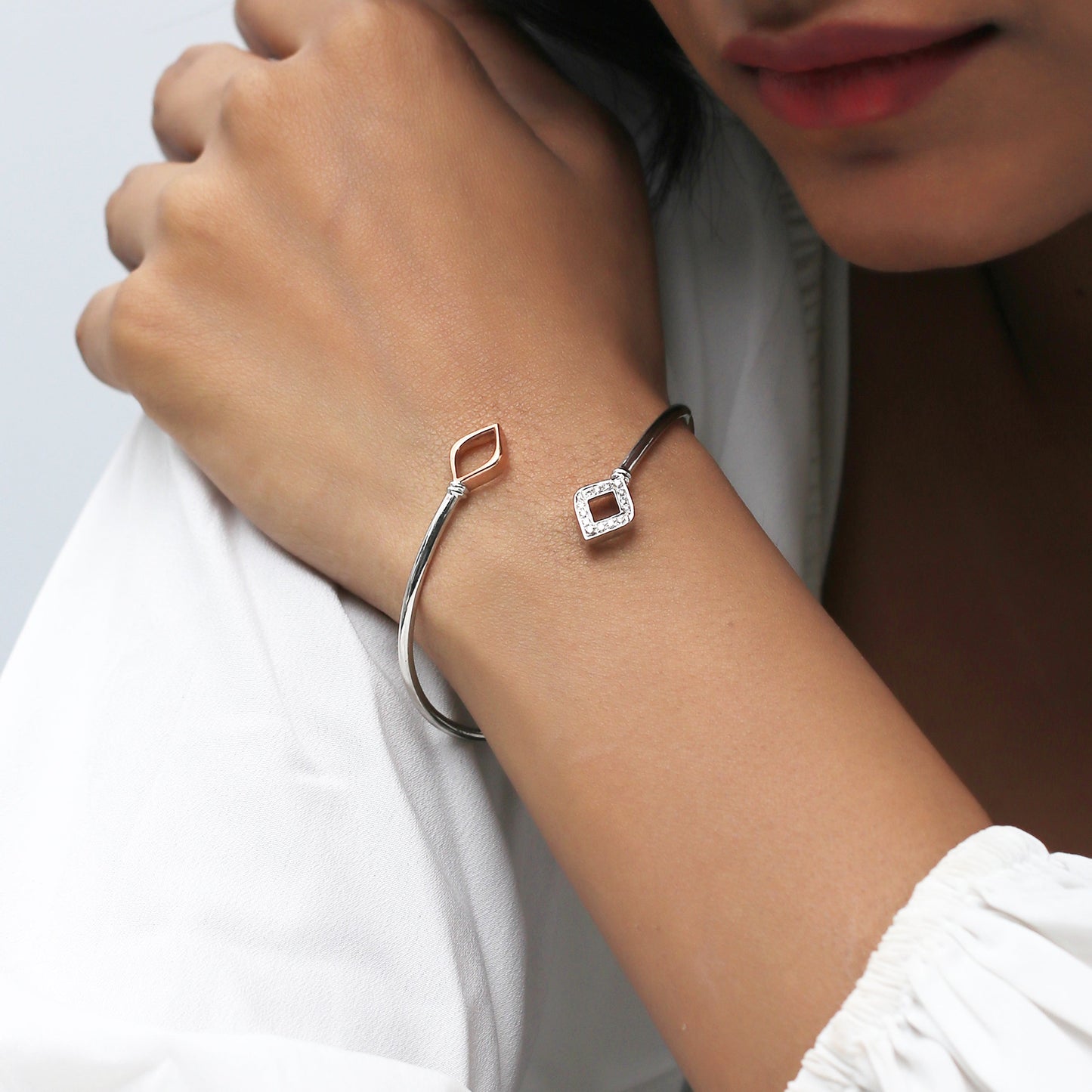 0.15ct Natural Diamond Bracelet | 18K Gold | IGI Certified