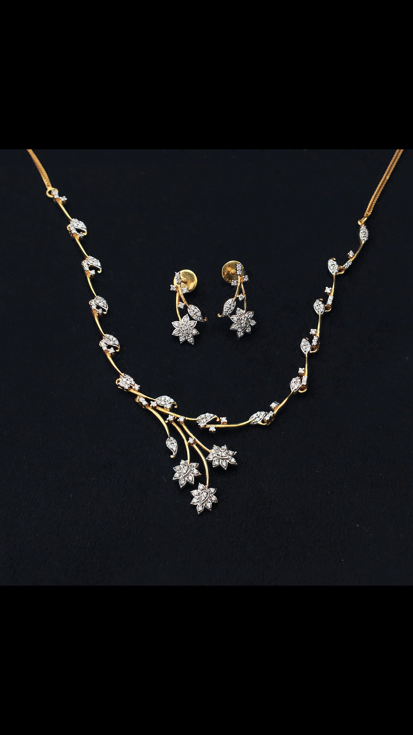 Gold And Diamond Floral Necklace