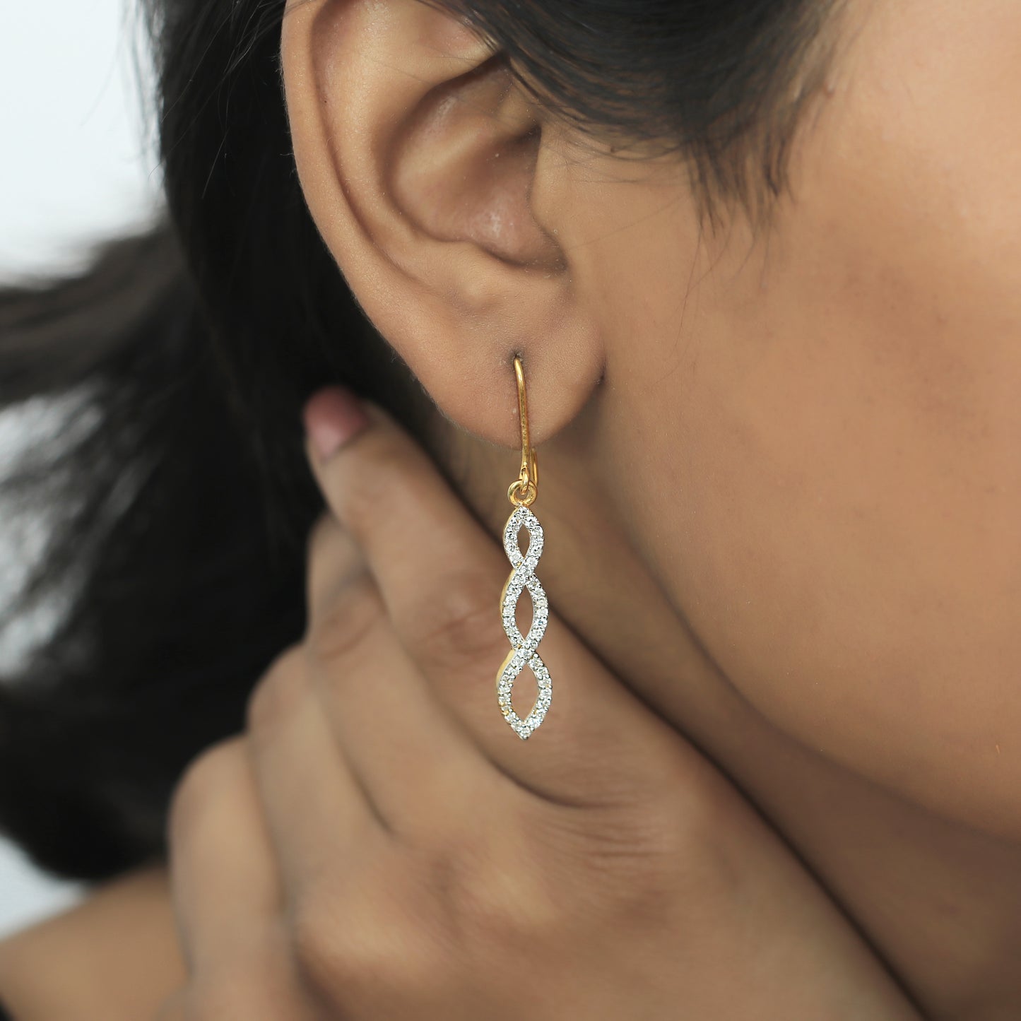 Infinity Twist Diamond Drop Earrings in 18K Gold