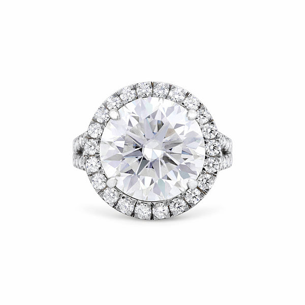 Certified 5.90 ct DEW Round Cut White Moissanite Solitaire Ring In Gold Vermeil
