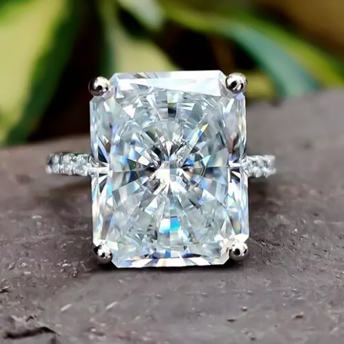 14.6ct DEW White Moissanite Radiant Solitaire Ring