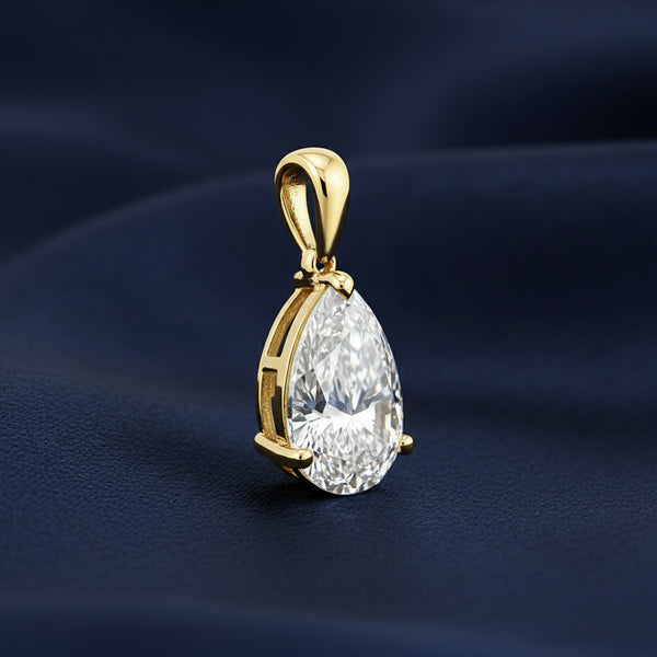 4.85 ct DEW Pear Cut White Moissanite Solitaire Pendant Vermeil 925 Silver Jewellery