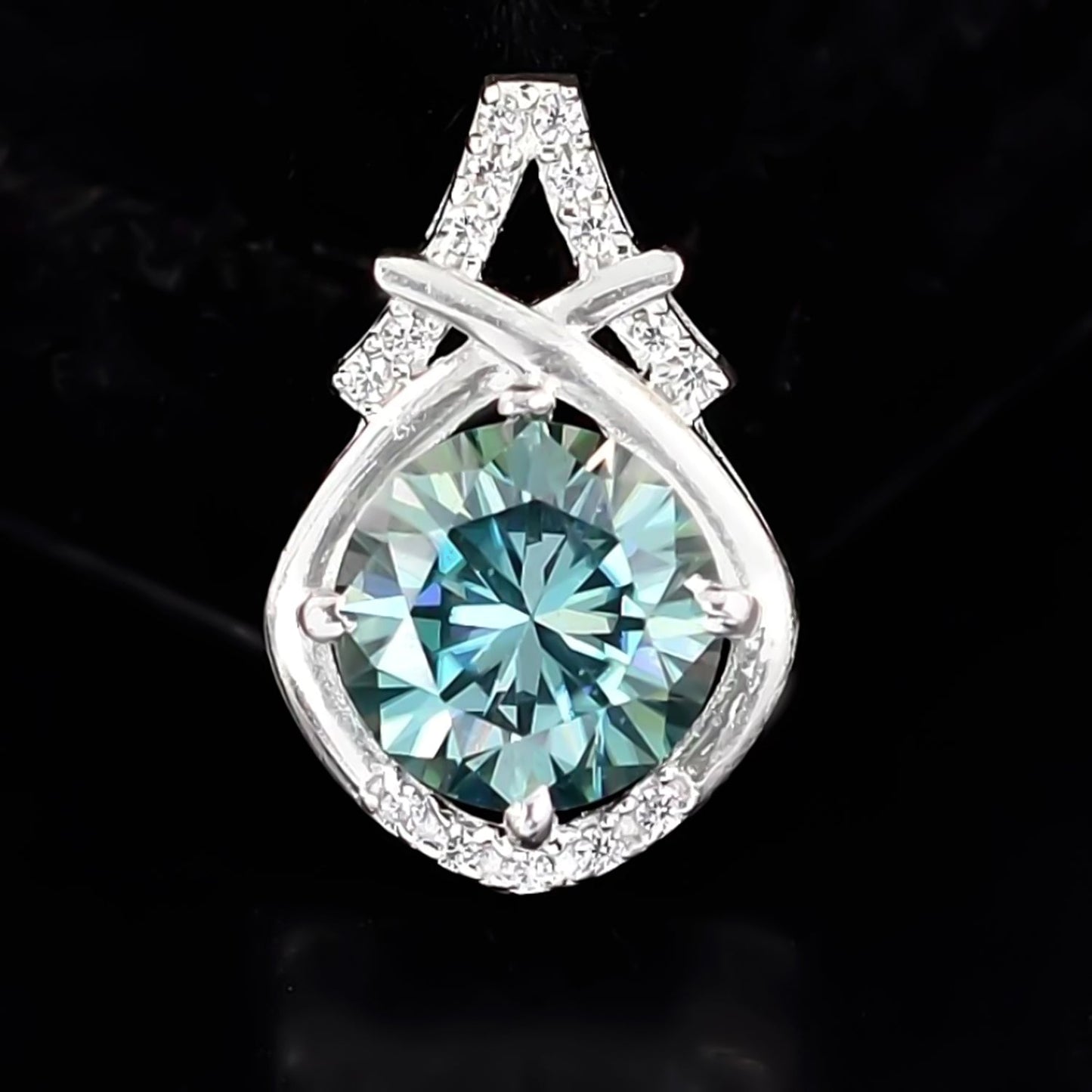 4.20 ct DEW Blue Round Moissanite Pendant In Vermeil 925 Silver Certified Jewellery