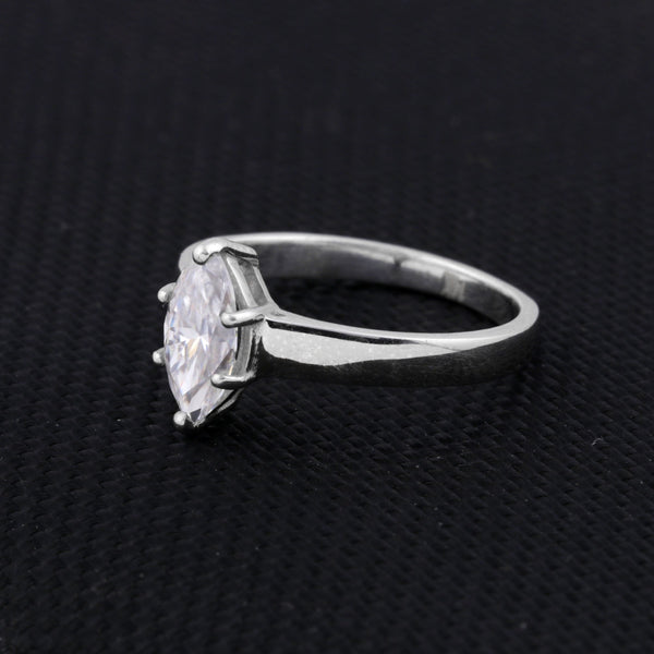 2.20 Ct Marquise Cut Lab Grown Diamond Ring — VS1 Clarity, 18k Gold Vermeil
