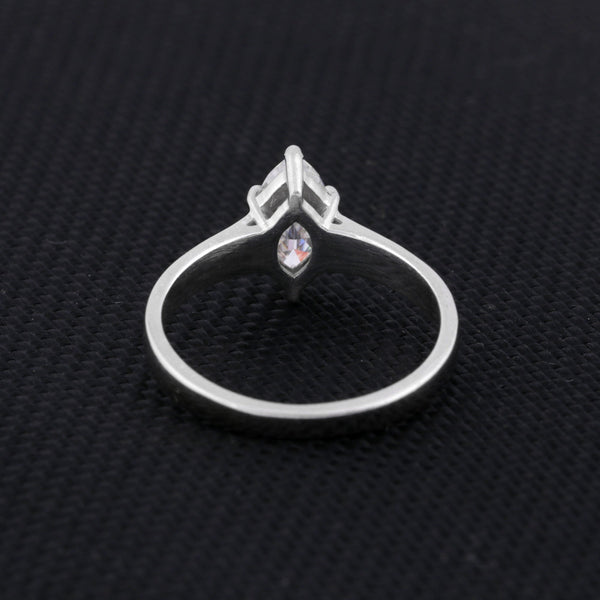 2.20 Ct Marquise Cut Lab Grown Diamond Ring — VS1 Clarity, 18k Gold Vermeil