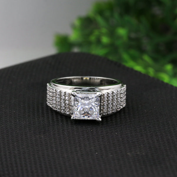 1.50 Ct Princess Cut Lab Grown Diamond Ring — VS1 Clarity, 18k Gold Vermeil