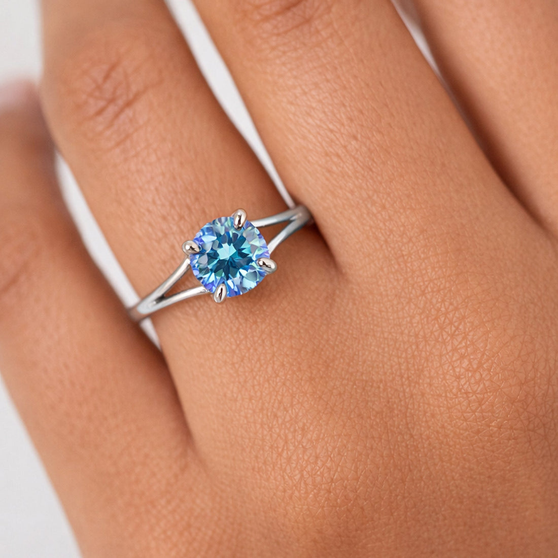 Certified 5.15 ct DEW Round Blue Moissanite Ring in for Wedding 18K Gold Plated
