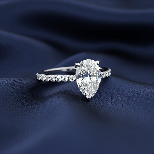Close-up of pear cut lab-grown diamond, VS1 clarity, full crown view