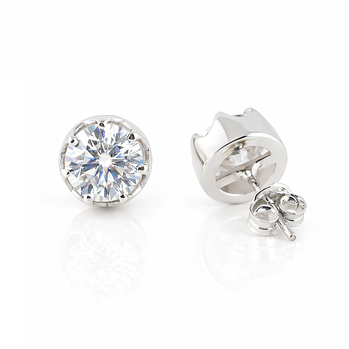 3.20 Ct Round Cut Lab Grown Diamond Stud Earrings VS1