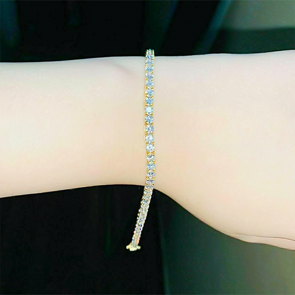 Certified Round Cut Lab-Grown/CVD 4.25Ct Diamond Tennis Bracelet 14K Yellow Gold - Image 3 - GEMHUB