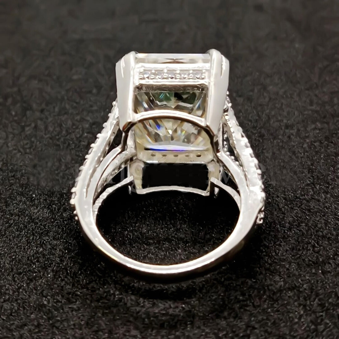 15.65 Ct Off White Moissanite Solitaire Ring Wedding Gift for Wife 18K Gold Plated