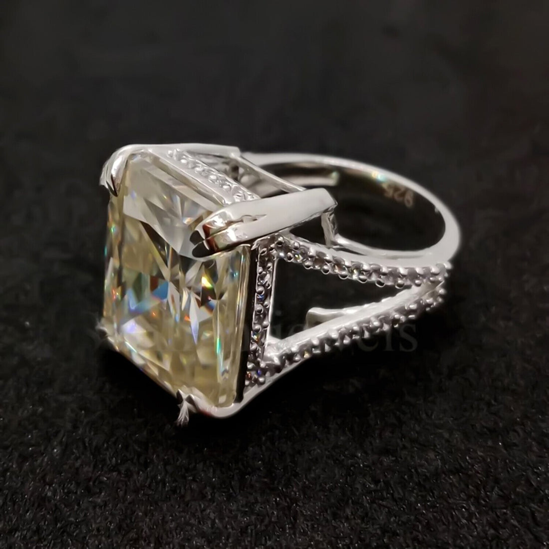 15.65 Ct Off White Moissanite Solitaire Ring Wedding Gift for Wife 18K Gold Plated
