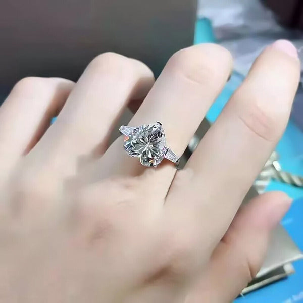 5.10 Ct Heart Cut Off White Treated Moissanite Solitaire Ring in 18K Gold Plated Ve 18K Gold Plated