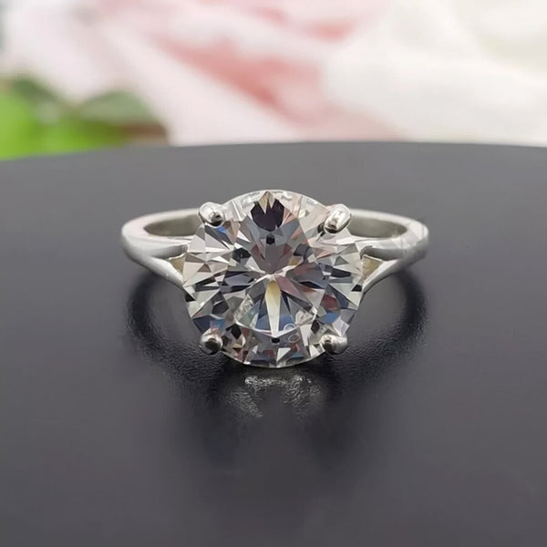 3.25 Ct Round Off White Moissanite Solitaire Ring in – Elegant Gift 18K Gold Plated