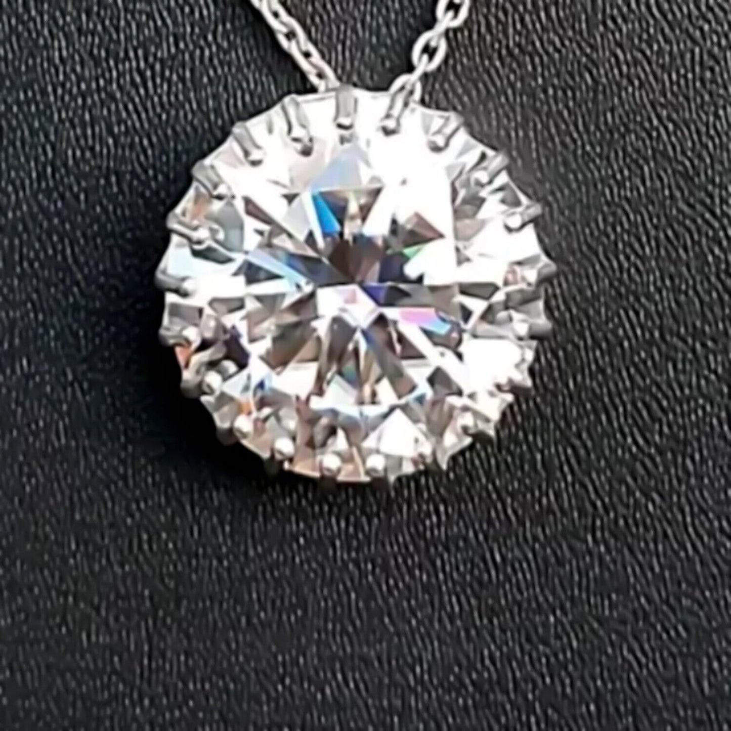 16 Ct Certified F VS1 Moissanite Pendant in Gold Vermeil –Jewellery for Women - View 4 - GEMHUB