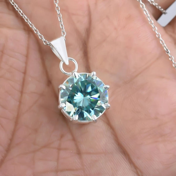 6.50 Ct Blue Moissanite Solitaire Pendant in Gold Vermeil Holiday Jewellery Gift - View 3 - GEMHUB