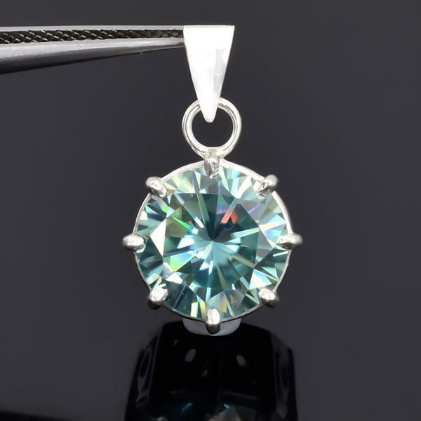 6.50 Ct Blue Moissanite Solitaire Pendant in Gold Vermeil Holiday Jewellery Gift - View 2 - GEMHUB