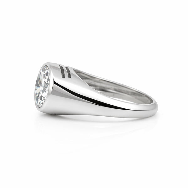 GEMHUB 3 Ct round cut lab grown diamond ring in 18k gold vermeil with VS1 clarity.