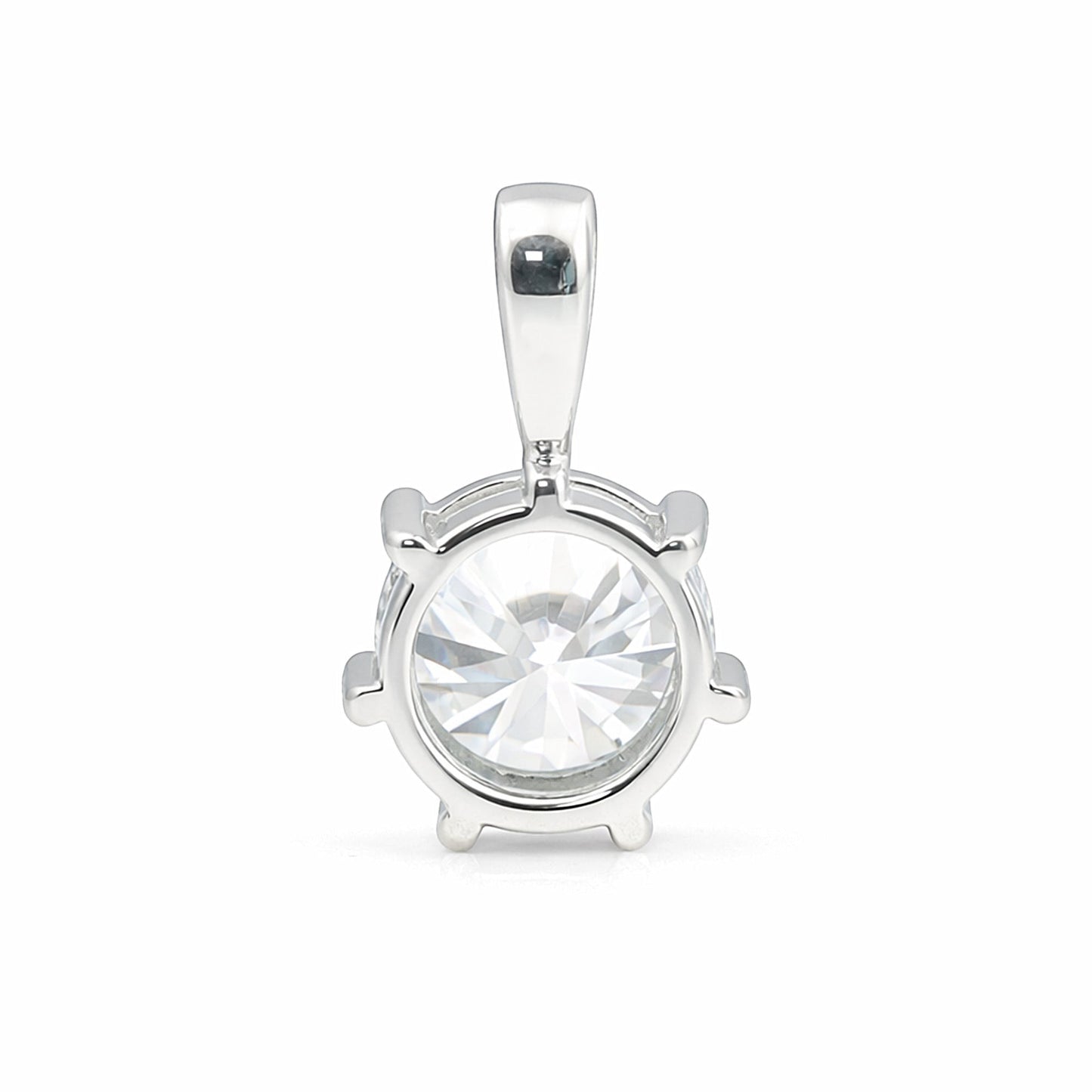 GEMHUB 4 carat round lab diamond solitaire pendant in 18k gold vermeil with VS1 clarity.