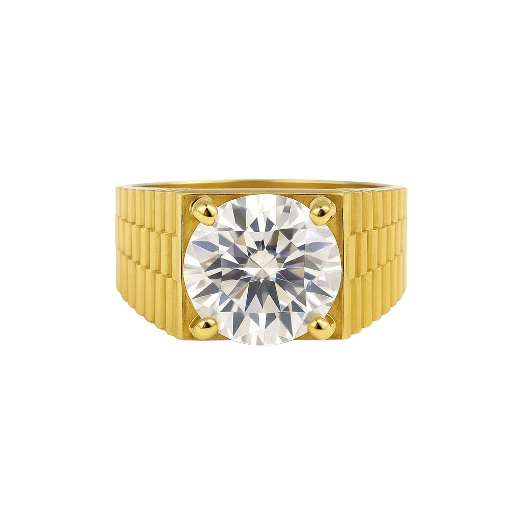 GEMHUB 5.00 Ct round cut lab grown diamond ring in 18k gold vermeil with VS1 clarity.