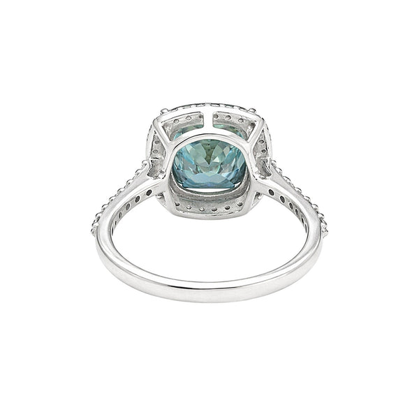 GEMHUB 5.00 Ct cushion cut blue lab grown diamond ring with VS1 clarity, set in 18k gold vermeil with pavé band.