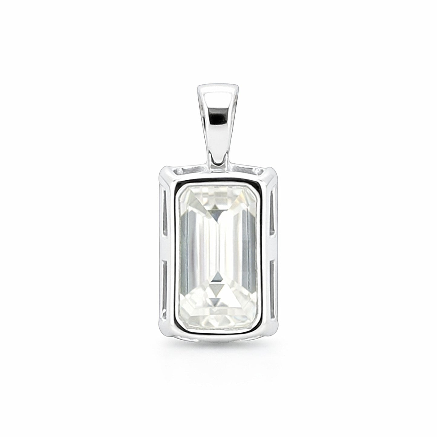 GEMHUB 3.30 Ct emerald cut lab grown diamond pendant in 18k gold vermeil with VS1 clarity.