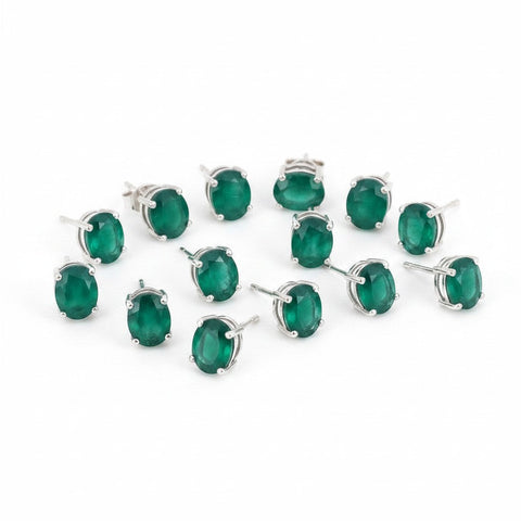 GEMHUB 5 pairs of oval-cut green emerald stud earrings in 925 sterling silver.