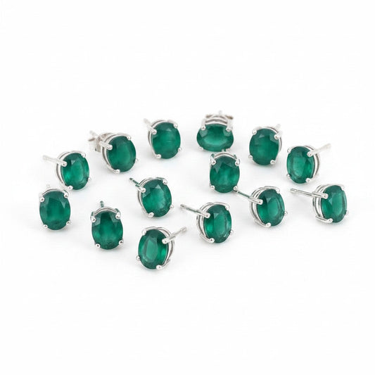 GEMHUB 5 pairs of oval-cut green emerald stud earrings in 925 sterling silver.