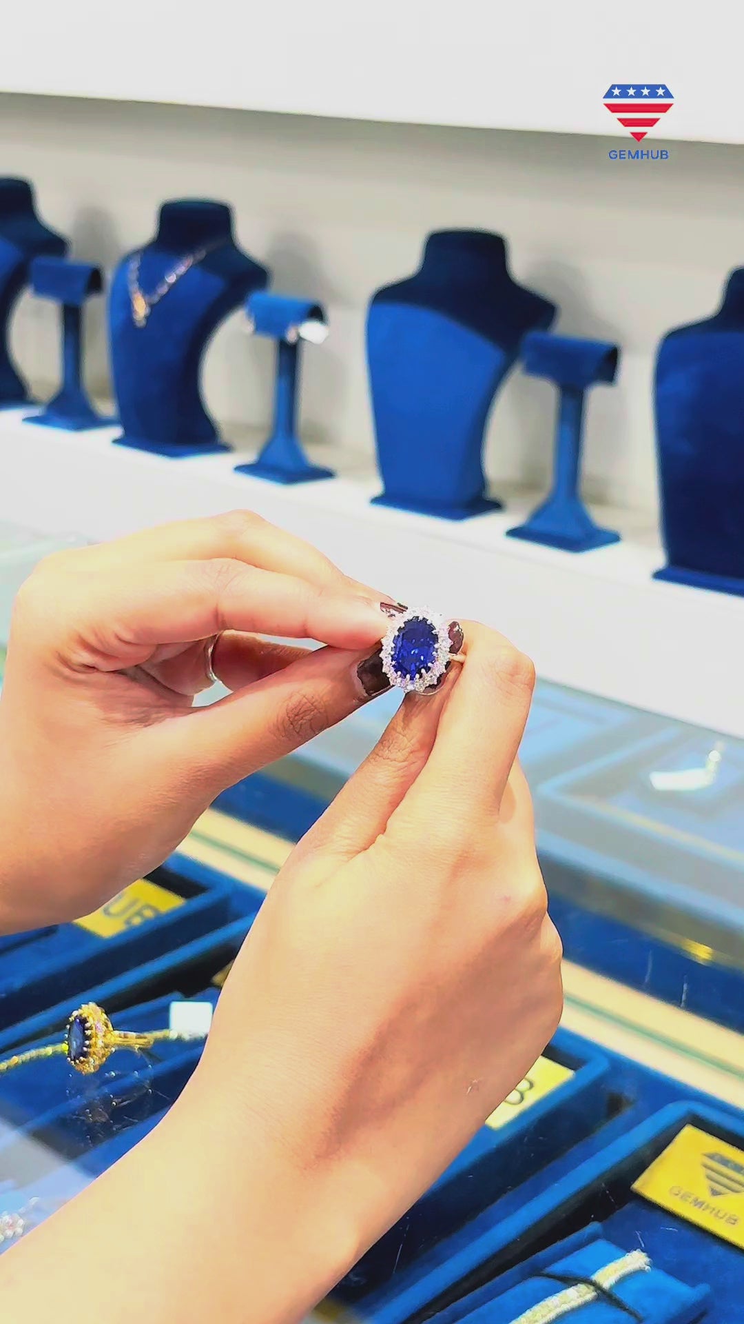 5 Ct Lab-Created Blue Sapphire Oval Cut Ring — 925 Sterling Silver video - GEMHUB