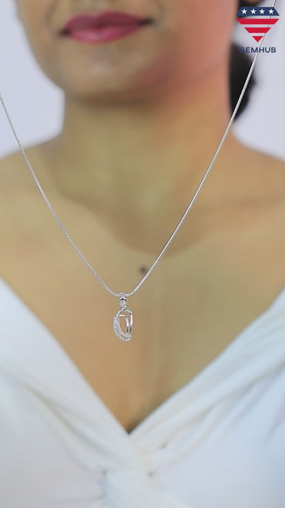 Graceful Teardrop Design Diamond Pendant